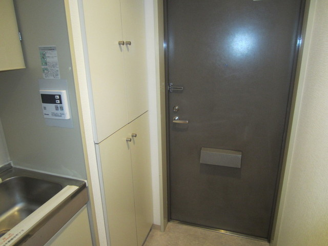 栗生ハイツの玄関|きれいな玄関です