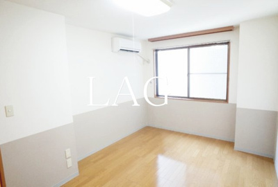 【居間・リビング】 | 伊藤ビル | 洋室のお部屋です。