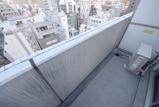 レジディア虎ノ門のバルコニー