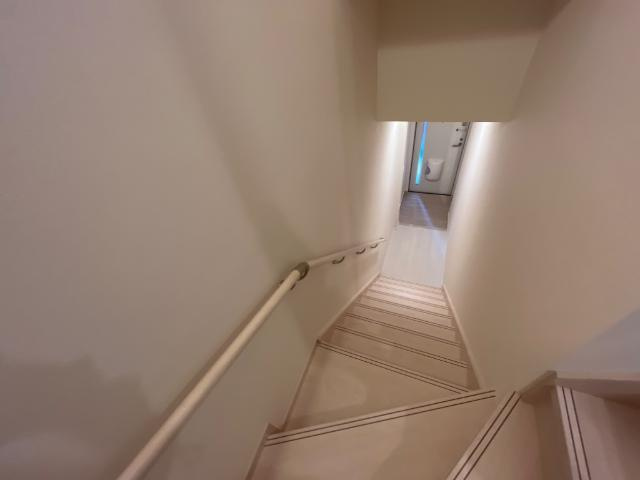 エ・ヴィーバ草間の設備|玄関