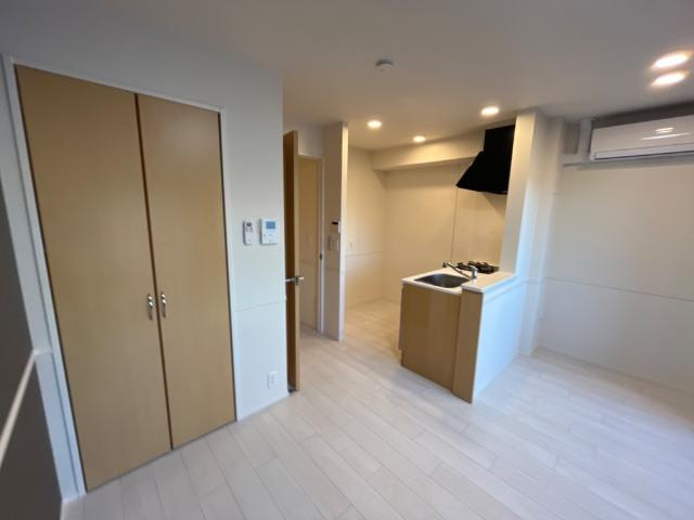 エ・ヴィーバ草間の居間・リビング|リビング