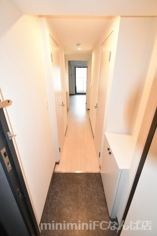 FOREST NANBAの玄関