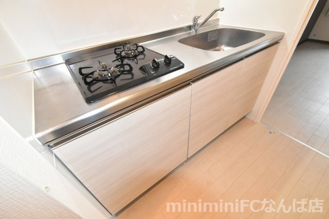 FOREST NANBAのキッチン