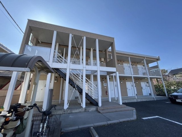 レオパレスＮＥＸＴ　ＤＯＯＲの外観