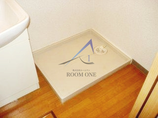 パレスサントピアⅤの設備|洗濯機置き場です。