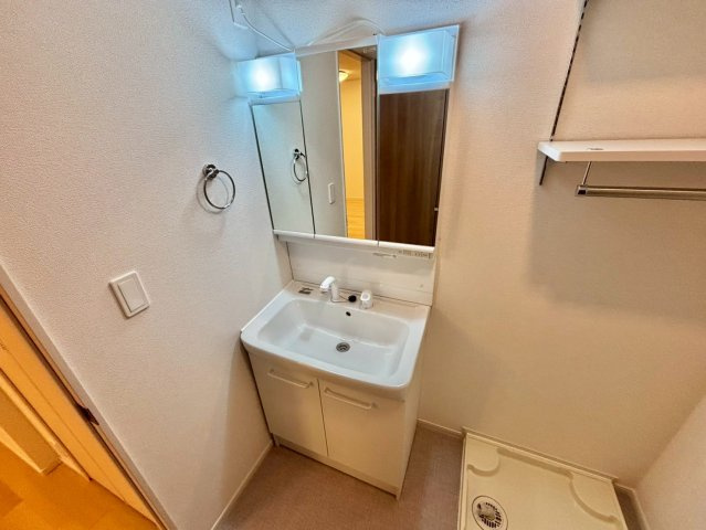 サクラ・コート阿成の独立洗面台