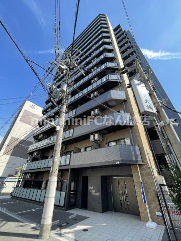 パークレーンミナミの外観