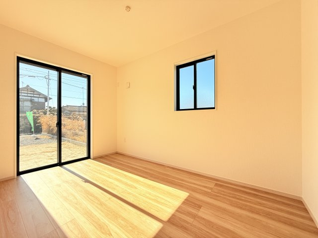 下妻市下栗1期　新築戸建て　1号棟の洋室