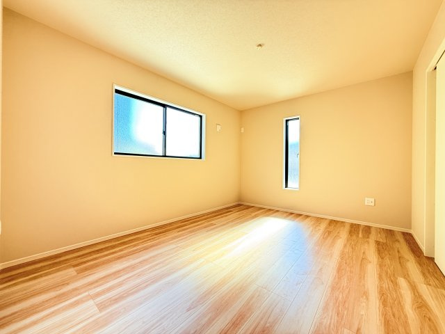 下妻市下栗1期　新築戸建て　1号棟の洋室