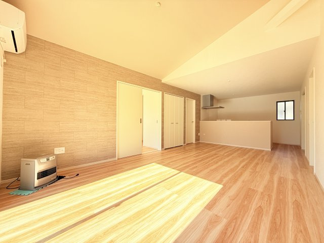 下妻市下栗1期　新築戸建て　1号棟の居間・リビング