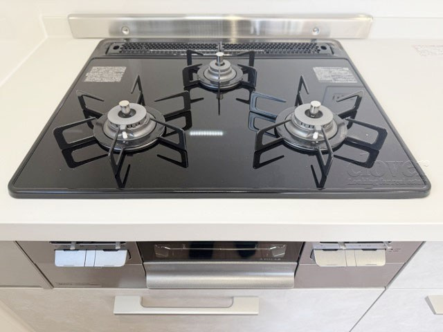 【キッチン】 | ロイヤルパレス | 三口ガスコンロ　グリル付
