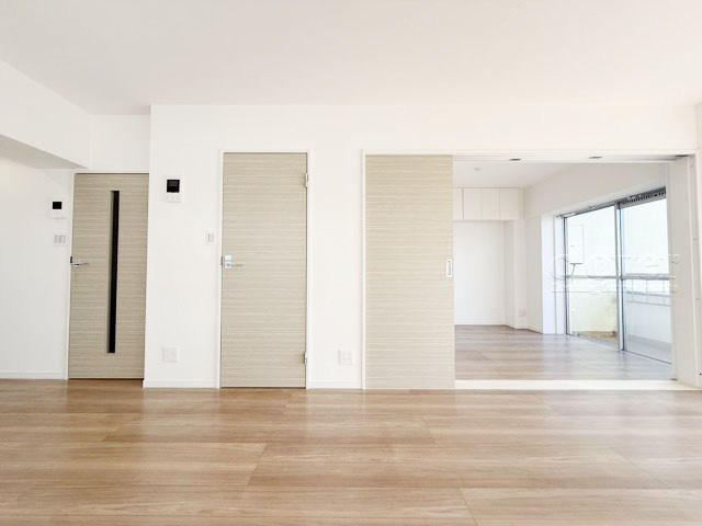 【キッチン】 | ロイヤルパレス | リビングダイニング