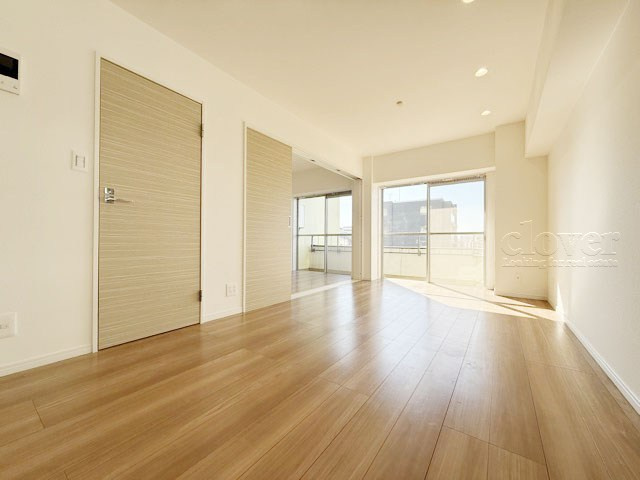 【ダイニング】 | ロイヤルパレス | リビングダイニング