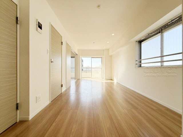 【ダイニング】 | ロイヤルパレス | リビングダイニング