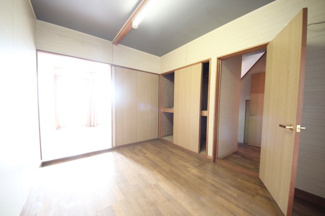 【洋室】 | 大津市北小松1372-25　中古戸建 | 一階洋室①