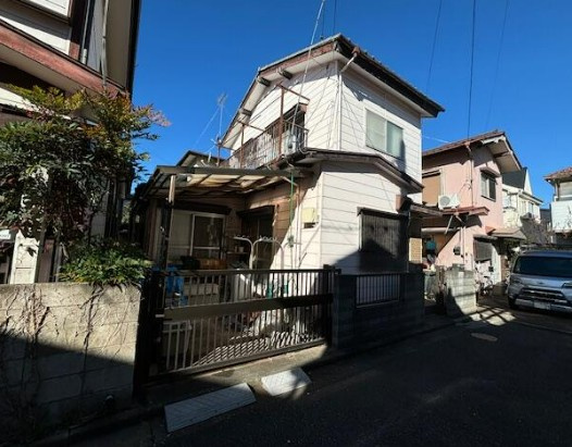 【中古】鶴ヶ島市下新田中古住宅の外観|陽当り良好物件です
