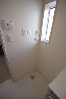 【ランドリースペース】 | 【仲介手数料無料！！】日野市南平1丁目　新築戸建て（全2棟）2号棟　4480万円