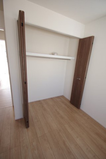 【収納】 | 【仲介手数料無料！！】日野市南平1丁目　新築戸建て（全2棟）2号棟　4480万円