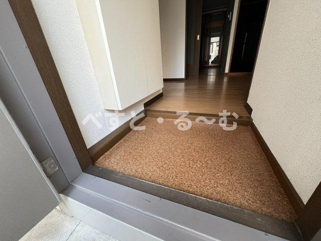 シティハイムセルバの玄関