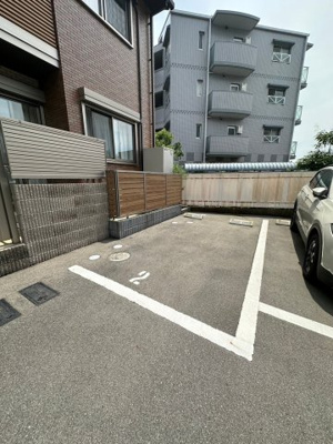 【駐車場】 | ディアコート万博