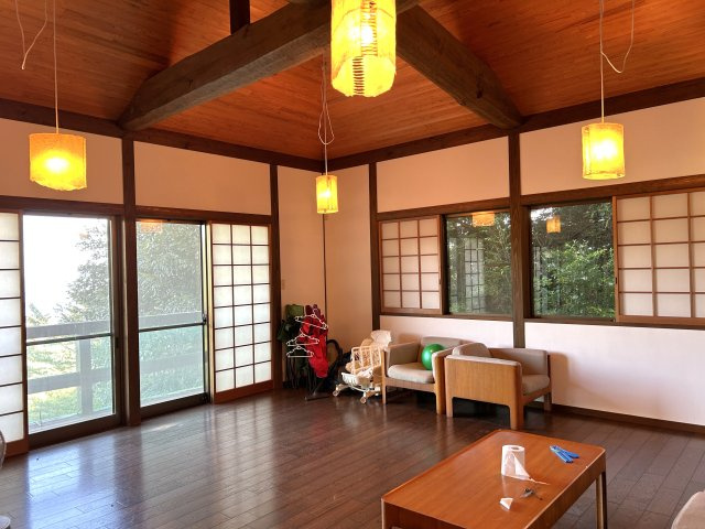 東伊豆町　熱川サンシティ希望ヶ丘のその他|リビングダイニング
