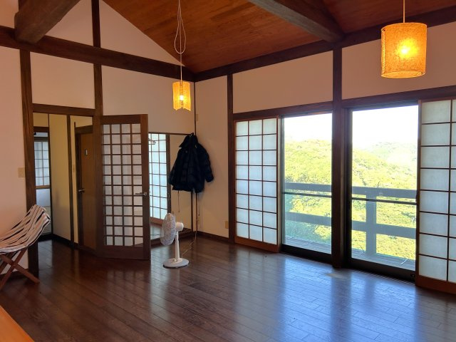 東伊豆町　熱川サンシティ希望ヶ丘のその他|リビングダイニング