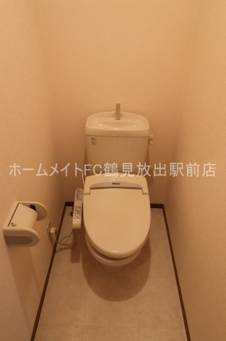 大阪市鶴見区今津北４丁目のハイツのトイレ