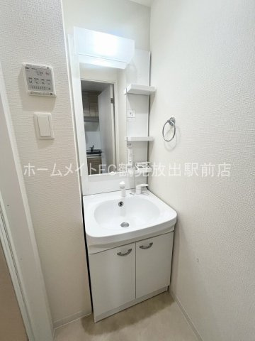 大阪市鶴見区諸口１丁目の賃貸マンションの独立洗面台