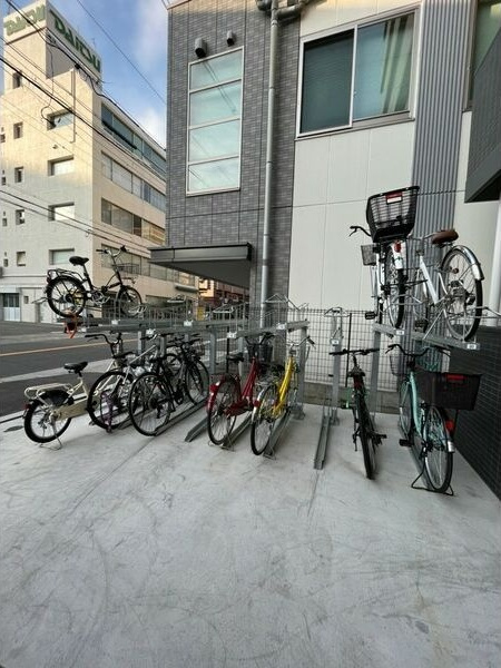 コートエスト都島の駐車場