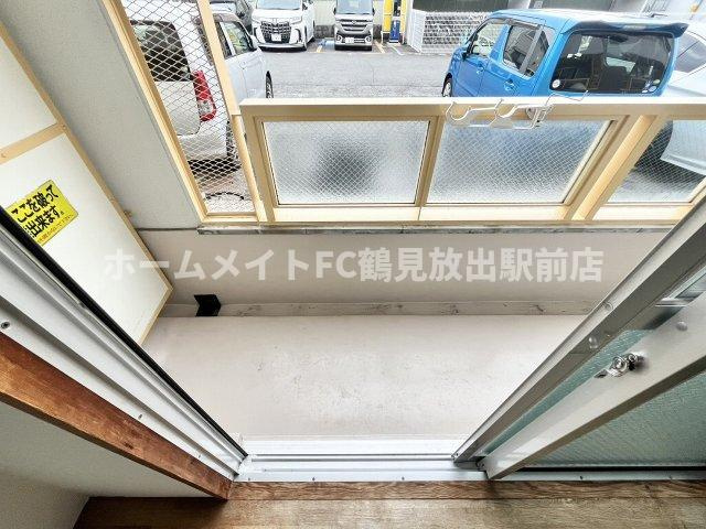 東大阪市稲田上町１丁目の賃貸マンションのバルコニー