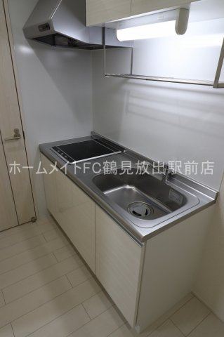 東大阪市森河内西１丁目のアパートのキッチン