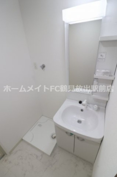 東大阪市森河内西２丁目のアパートの洗面所