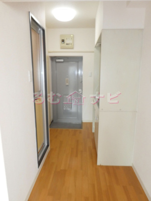 【玄関】 | メゾンマコイ井尻