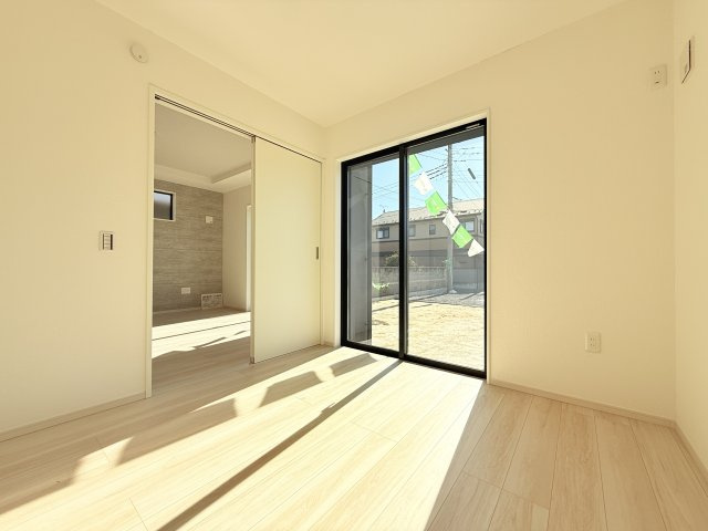 下妻市下栗1期　新築戸建て　2号棟の洋室