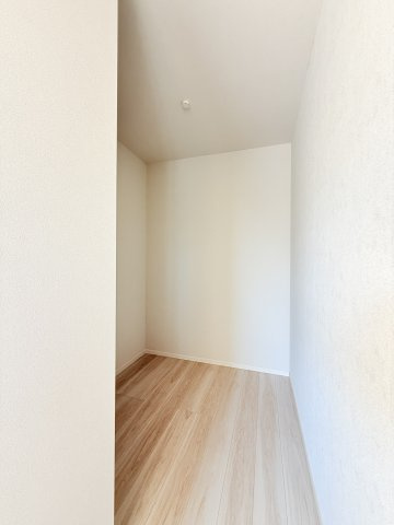 下妻市下栗1期　新築戸建て　2号棟の収納