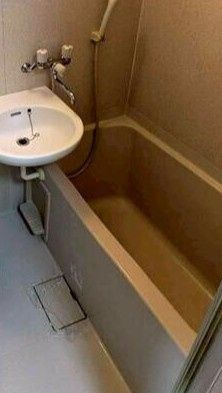 第二宝ビルの浴室