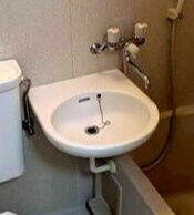 第二宝ビルの洗面所