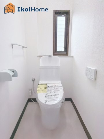 神戸市西区富士見が丘1丁目　中古戸建のトイレ|●年中無休：当日予約可●１階のトイレは新調されております。ウォシュレット付きとなっております。