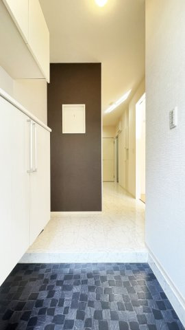 グラン　ＭＯＲＩの玄関