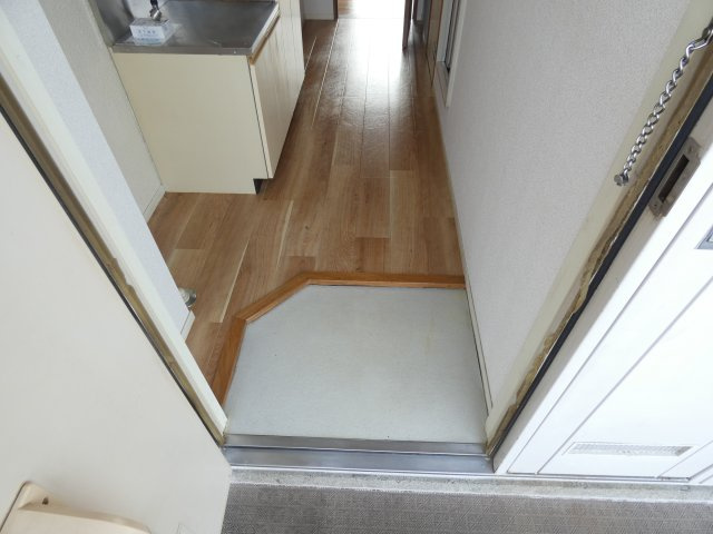 サンクレスト東所沢の玄関|別室参考写真になります。