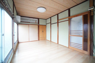 【居間・リビング】 | 愛宕町貸家