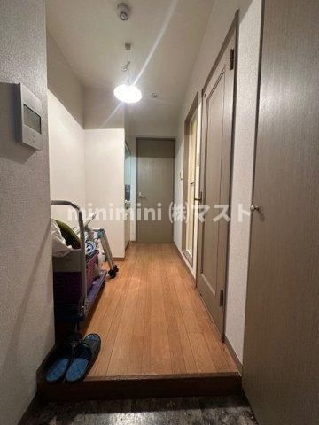 北堀江かがせの玄関