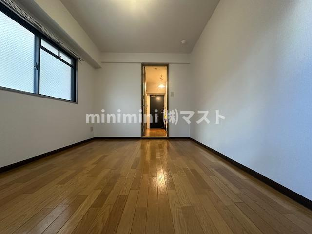 北堀江かがせの内装