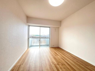 【洋室】 | 三協鶴間ガーデンハウス | 洋室6帖