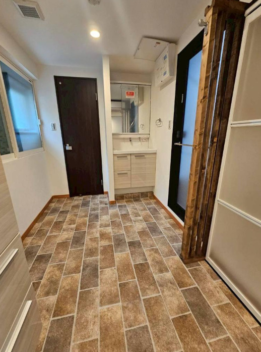 レック六甲マンションの玄関