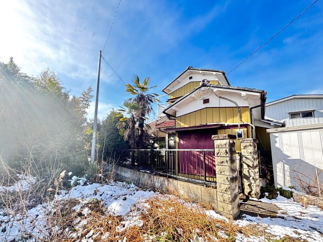【中古戸建】太田市熊野町の外観|■外観｜暖かな日差しがオウチを包み込んでくれます♪