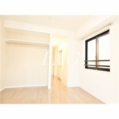 【居間・リビング】 | クララハウス | 洋室のお部屋です。