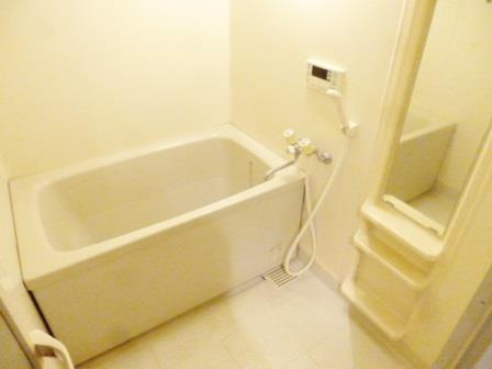 グランドールUNSの浴室