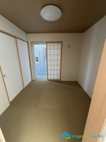 平塚市寺田縄　中古戸建　の和室