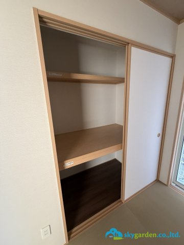 平塚市寺田縄　中古戸建　の収納